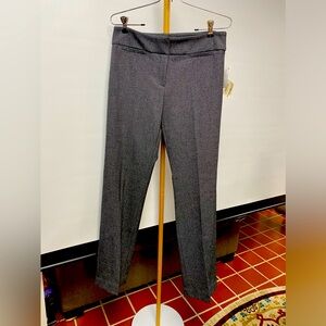 Elliott Lauren trousers size 6. NWT